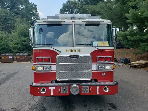Pierce Arrow exterior view, photo 3 of 44