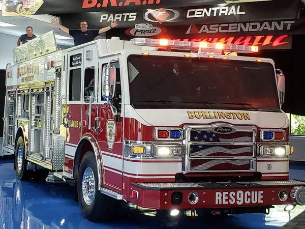 Pierce Velocity Pumper exterior view
