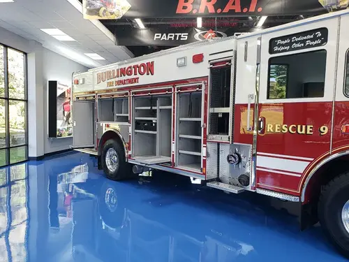 Pierce Velocity Pumper exterior view, photo 6 of 34