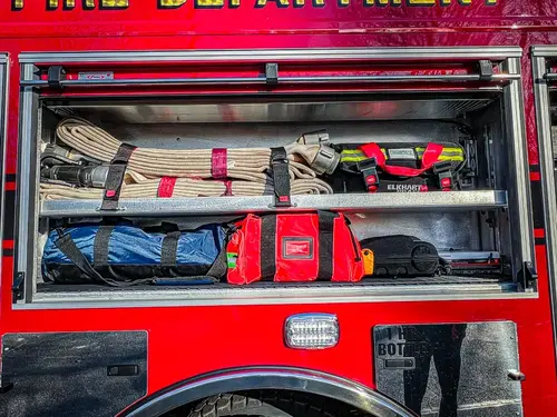 Pierce Enforcer Pumper exterior view, photo 23 of 37