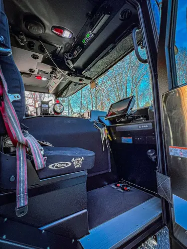 Pierce Enforcer Pumper exterior view, photo 36 of 37