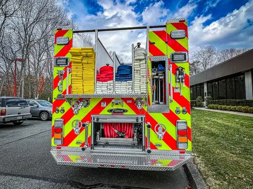 Pierce Enforcer Pumper exterior view, photo 26 of 56