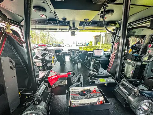Pierce Enforcer Pumper exterior view, photo 49 of 56
