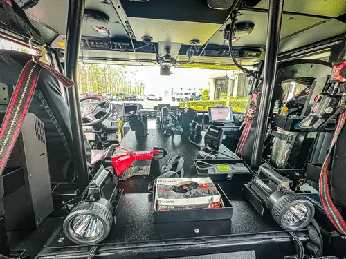 Pierce Enforcer Pumper exterior view, photo 50 of 56