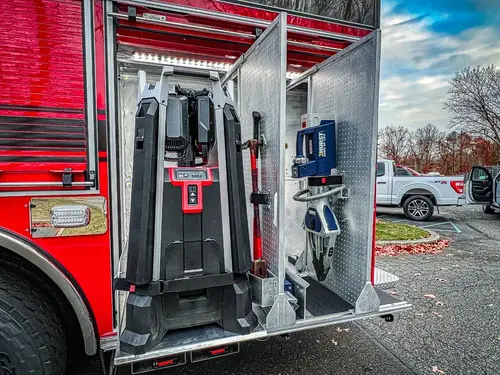 Centereach FD, NY - Pierce Enforcer Rescue Delivery