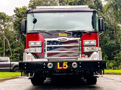 Pierce Enforcer Aerial exterior view, photo 2 of 46