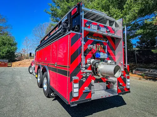Pierce Saber Tanker exterior view, photo 40 of 42
