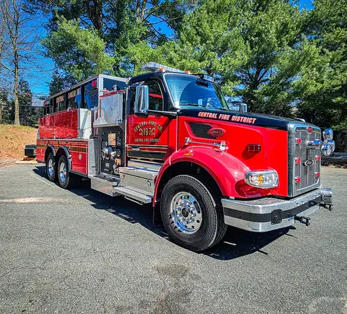 Pierce Saber Tanker exterior view, photo 7 of 42