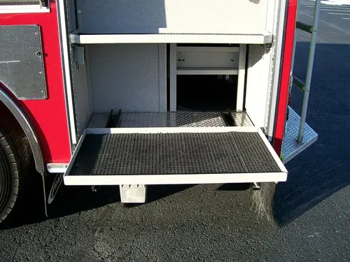Pierce Saber exterior view, photo 21 of 25