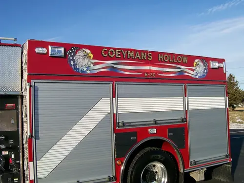 Pierce Saber exterior view, photo 7 of 25