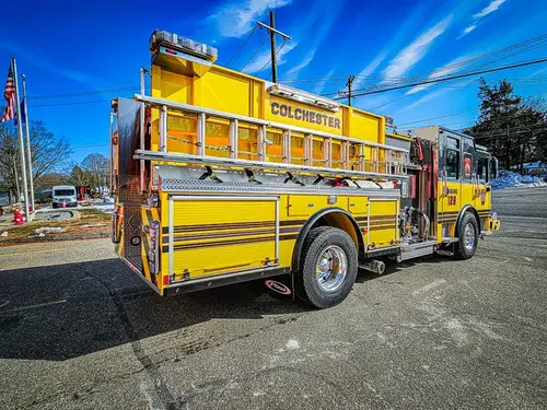 Pierce Enforcer Pumper exterior view, photo 12 of 32