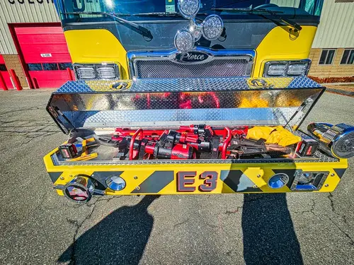 Pierce Enforcer Pumper exterior view, photo 39 of 65
