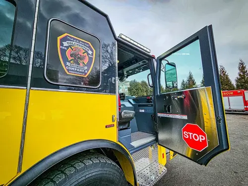 Pierce Enforcer Pumper exterior view, photo 40 of 46