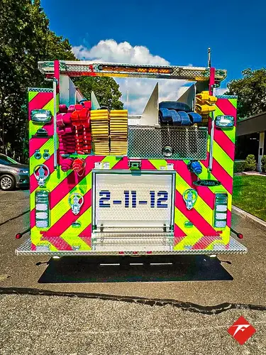 Pierce Enforcer Pumper exterior view, photo 26 of 46