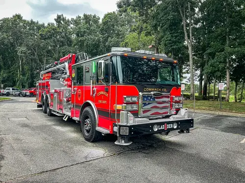 Pierce Enforcer Pumper exterior view, photo 11 of 49