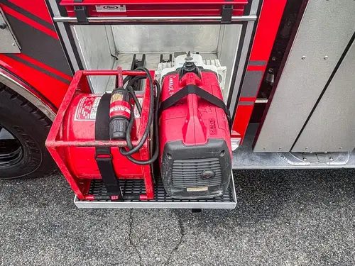 Pierce Enforcer Pumper exterior view, photo 35 of 49