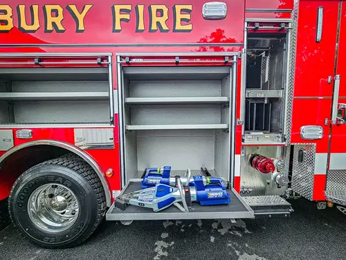 Pierce Enforcer Pumper exterior view, photo 23 of 62