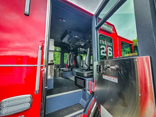 Pierce Enforcer Pumper exterior view, photo 25 of 62