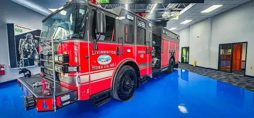 Pierce Enforcer Pumper exterior view, photo 10 of 45