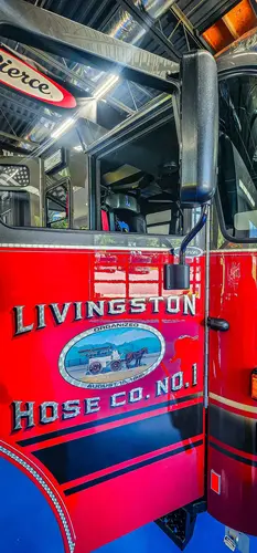 Pierce Enforcer Pumper exterior view, photo 44 of 45