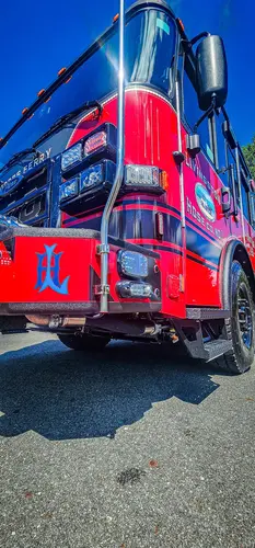 Pierce Enforcer Pumper exterior view, photo 8 of 45