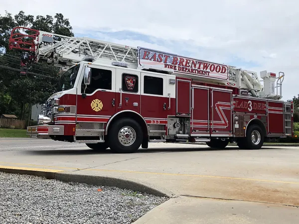Pierce Impel Pumper exterior view
