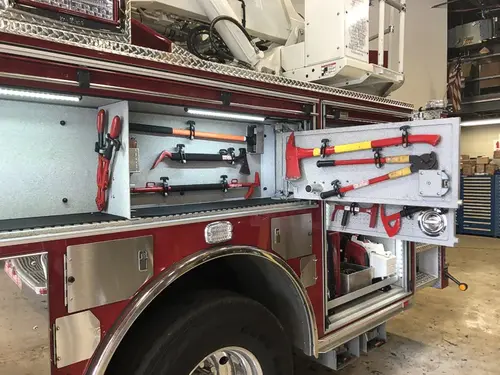 Pierce Impel Pumper exterior view, photo 25 of 30
