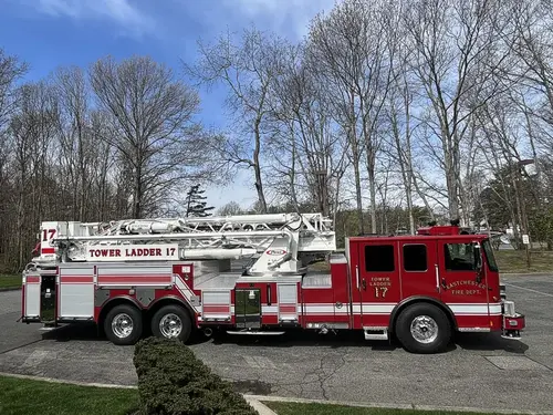 Pierce Enforcer Aerial exterior view, photo 2 of 29