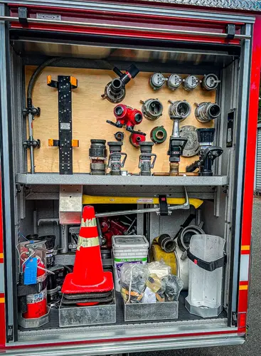 Pierce Enforcer Pumper exterior view, photo 12 of 29