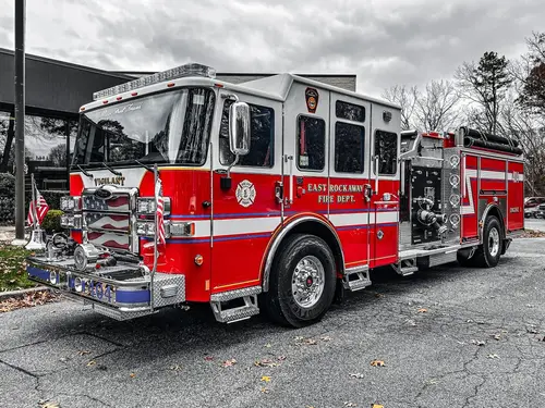 Pierce Enforcer Pumper exterior view