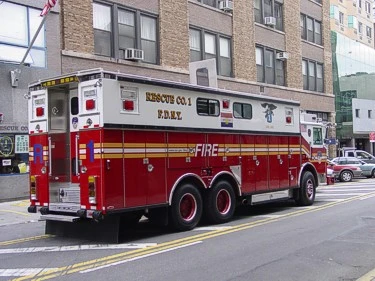 Pierce Arrow Pumper exterior view, photo 2 of 36
