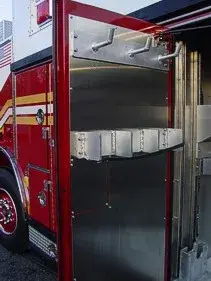 Pierce Arrow Pumper exterior view, photo 24 of 36