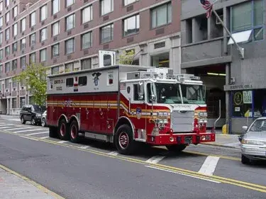 Pierce Arrow Pumper exterior view, photo 7 of 36