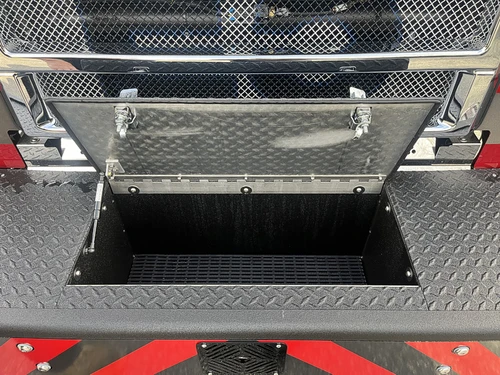 Pierce Enforcer Pumper exterior view, photo 7 of 28