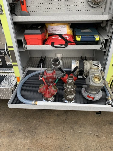 Pierce Velocity Pumper exterior view, photo 25 of 27
