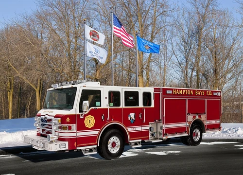 Pierce Impel Pumper exterior view, photo 2 of 3