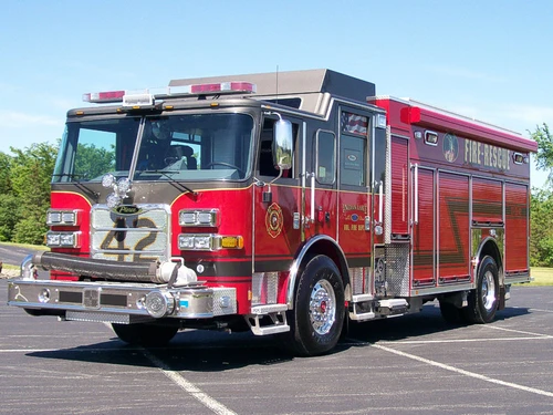Pierce Arrow exterior view
