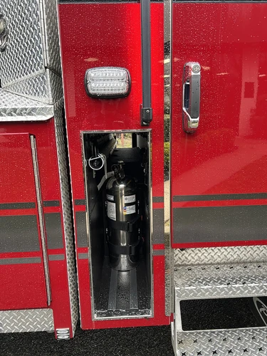 Pierce Velocity Aerial exterior view, photo 22 of 30