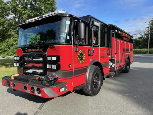 Pierce Enforcer Rescue Pumper exterior view