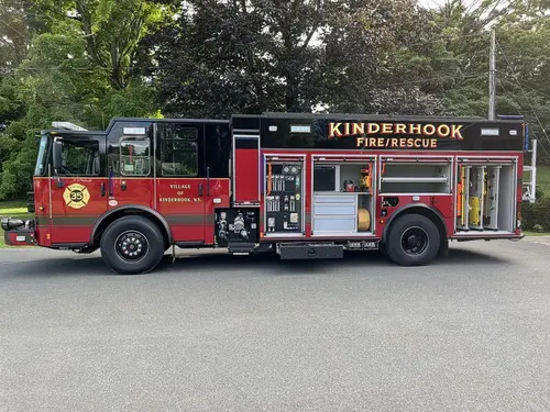 Pierce Enforcer Rescue Pumper exterior view, photo 23 of 33