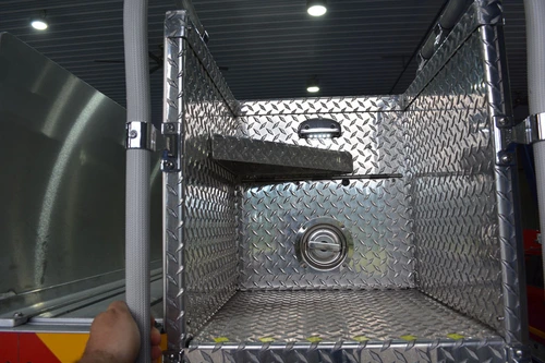 Pierce Enforcer Pumper exterior view, photo 28 of 41