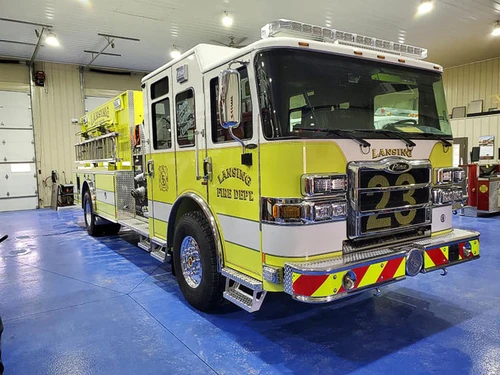 Pierce Enforcer Pumper exterior view, photo 10 of 59