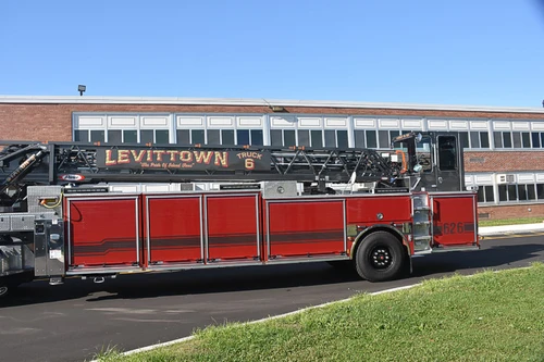 Pierce Arrow exterior view, photo 10 of 54
