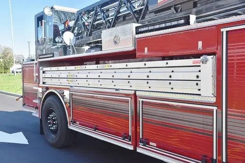 Pierce Arrow exterior view, photo 13 of 54