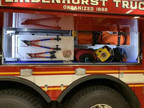 Pierce Arrow Pumper exterior view, photo 4 of 50