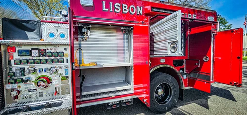 Pierce Enforcer Pumper exterior view, photo 21 of 70