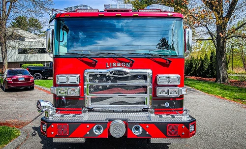 Pierce Enforcer Pumper exterior view, photo 4 of 70