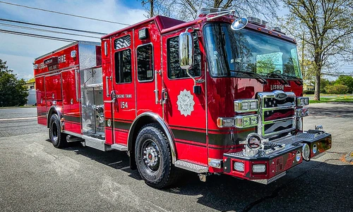 Pierce Enforcer Pumper exterior view, photo 47 of 70