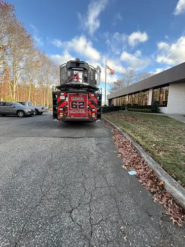 Pierce Velocity Aerial exterior view, photo 51 of 51