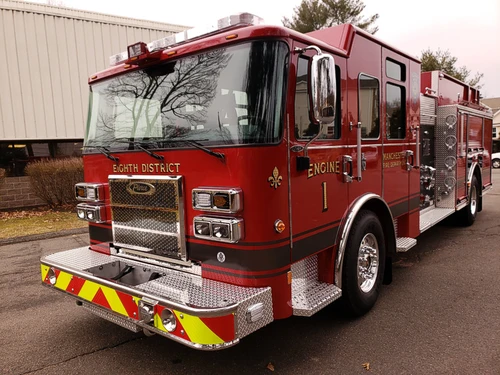 Pierce Saber Aerial exterior view, photo 16 of 26